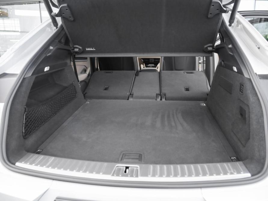 Porsche Cayenne III Рестайлинг Санкт-Петербург  - изображение 38