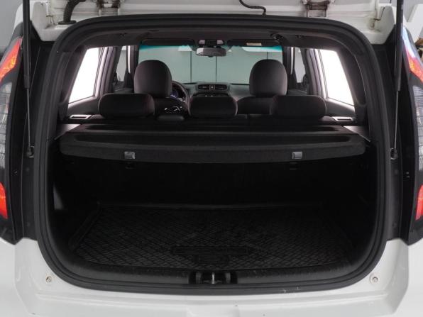 Kia Soul II Рестайлинг с пробегом 2018 года, цена 1 699 000 рублей, 140060 км, хэтчбек, Автокод Объявления
