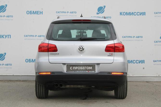 Volkswagen Tiguan I Рестайлинг с пробегом 2013 года, цена 1 100 000 рублей, 145000 км, внедорожник, Автокод Объявления