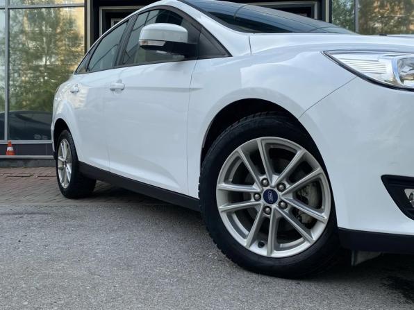 Ford Focus III Рестайлинг с пробегом 2018 года, цена 1 419 000 рублей, 38055 км, седан, Автокод Объявления