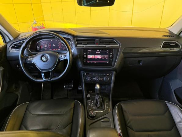 Volkswagen Tiguan II с пробегом 2020 года, цена 2 790 000 рублей, 187000 км, внедорожник, Автокод Объявления