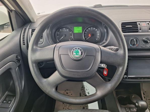 Skoda Fabia II Рестайлинг с пробегом 2012 года, цена 630 000 рублей, 173323 км, хэтчбек, Автокод Объявления