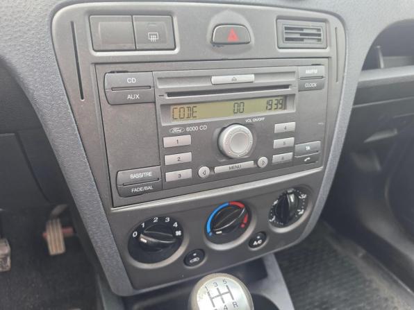 Ford Fusion I Рестайлинг с пробегом 2008 года, цена 385 000 рублей, 258605 км, хэтчбек, Автокод Объявления