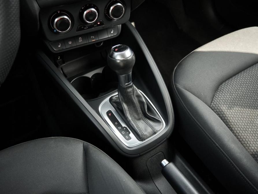 Audi A1 I (8X) Казань  - изображение 11