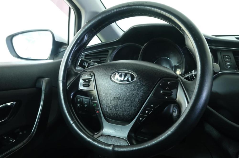 Kia Ceed II Рестайлинг Омск  - изображение 13
