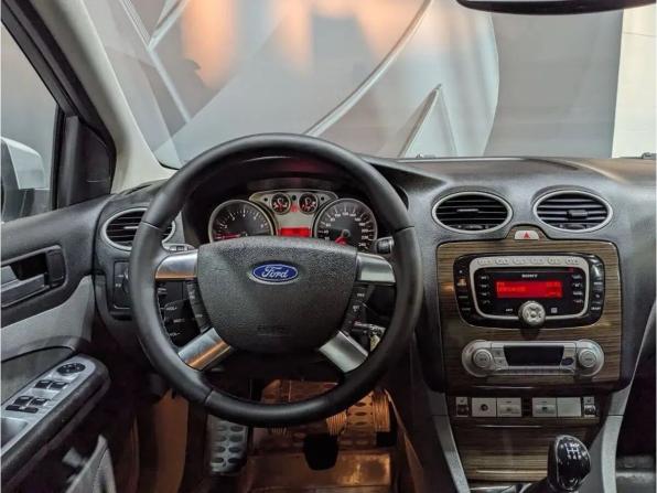 Ford Focus II Рестайлинг с пробегом 2008 года, цена 440 000 рублей, 330900 км, хэтчбек, Автокод Объявления