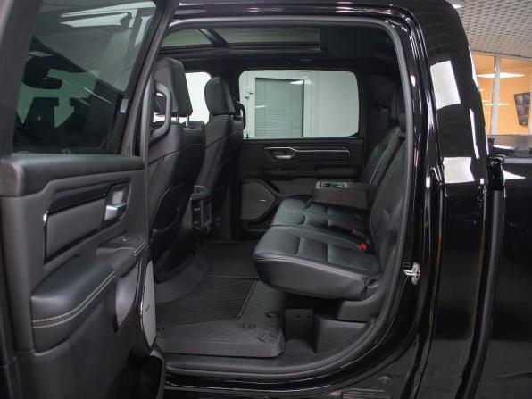 Ram 1500 V Рестайлинг с пробегом 2026 года, цена 10 499 000 рублей, 43 км, offers.body_type.unknown, Автокод Объявления