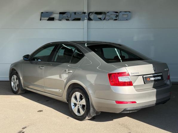 Skoda Octavia III (A7) с пробегом 2016 года, цена 1 599 000 рублей, 97000 км, лифтбек, Автокод Объявления