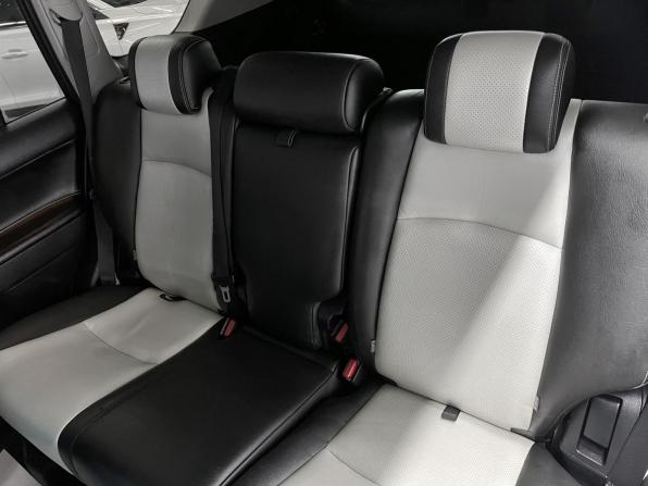 Toyota Land Cruiser Prado 150 Series Рестайлинг 1 с пробегом 2014 года, цена 2 545 000 рублей, 260493 км, внедорожник, Автокод Объявления