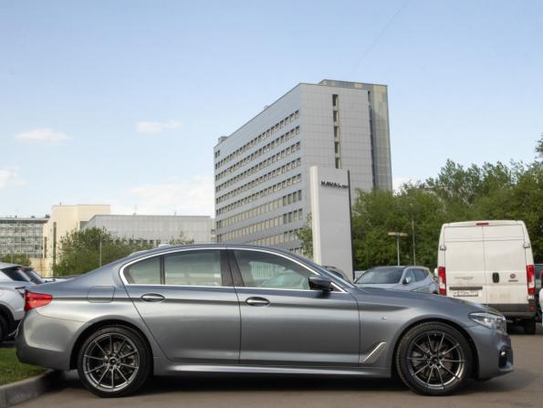 BMW 5 серии VII (G30/G31/G38) с пробегом 2018 года, цена 3 788 000 рублей, 111167 км, седан, Автокод Объявления