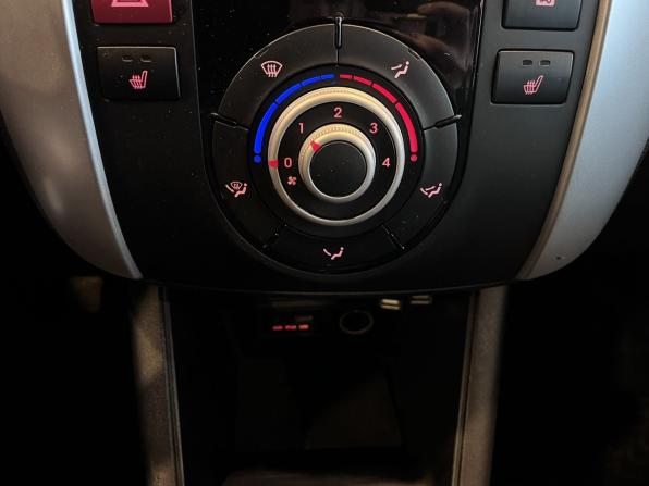 Kia Venga I с пробегом 2012 года, цена 761 000 рублей, 181610 км, компактвэн, Автокод Объявления