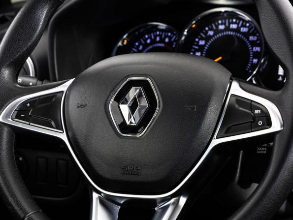 Renault Sandero II Рестайлинг с пробегом 2020 года, цена 1 299 000 рублей, 79470 км, хэтчбек, Автокод Объявления