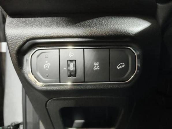 Haval Jolion I с пробегом 2023 года, цена 1 850 000 рублей, 36501 км, внедорожник, Автокод Объявления
