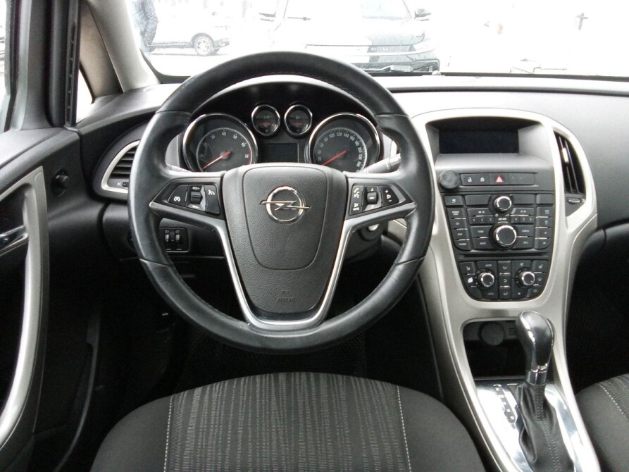 Opel Astra J Москва  - изображение 12