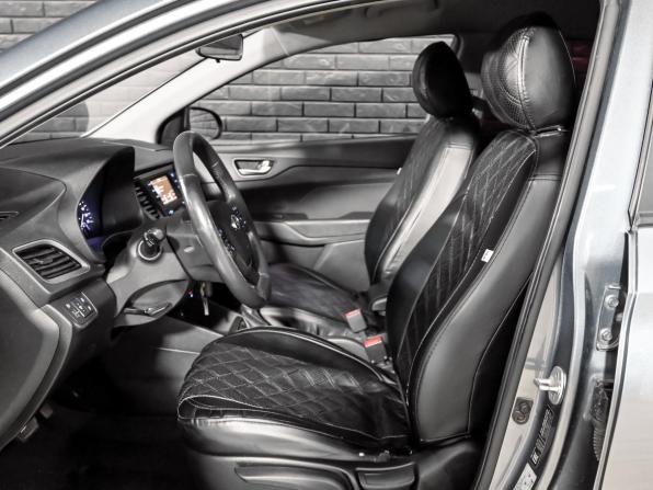 Hyundai Solaris II с пробегом 2018 года, цена 850 000 рублей, 223306 км, седан, Автокод Объявления