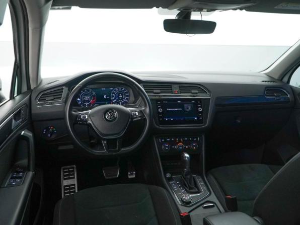 Volkswagen Tiguan II с пробегом 2018 года, цена 2 389 000 рублей, 114630 км, внедорожник, Автокод Объявления