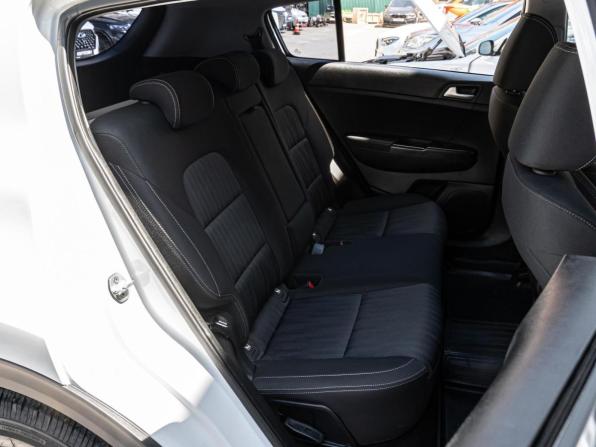 Kia Sportage IV Рестайлинг с пробегом 2018 года, цена 2 185 000 рублей, 77424 км, внедорожник, Автокод Объявления