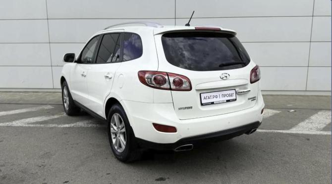 Hyundai Santa Fe II Рестайлинг с пробегом 2010 года, цена 1 320 000 рублей, 279819 км, внедорожник, Автокод Объявления