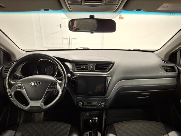 Kia Rio III Рестайлинг с пробегом 2017 года, цена 959 000 рублей, 64166 км, хэтчбек, Автокод Объявления
