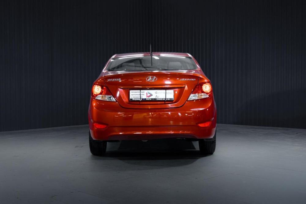 Hyundai Solaris I Тюмень  - изображение 7
