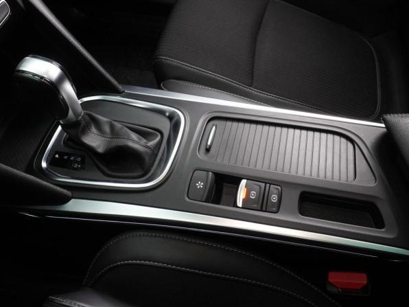 Renault Megane IV Рестайлинг с пробегом 2021 года, цена 1 696 000 рублей, 97338 км, универсал, Автокод Объявления