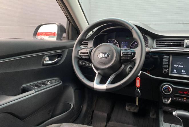 Kia Rio IV с пробегом 2020 года, цена 1 440 000 рублей, 97571 км, седан, Автокод Объявления