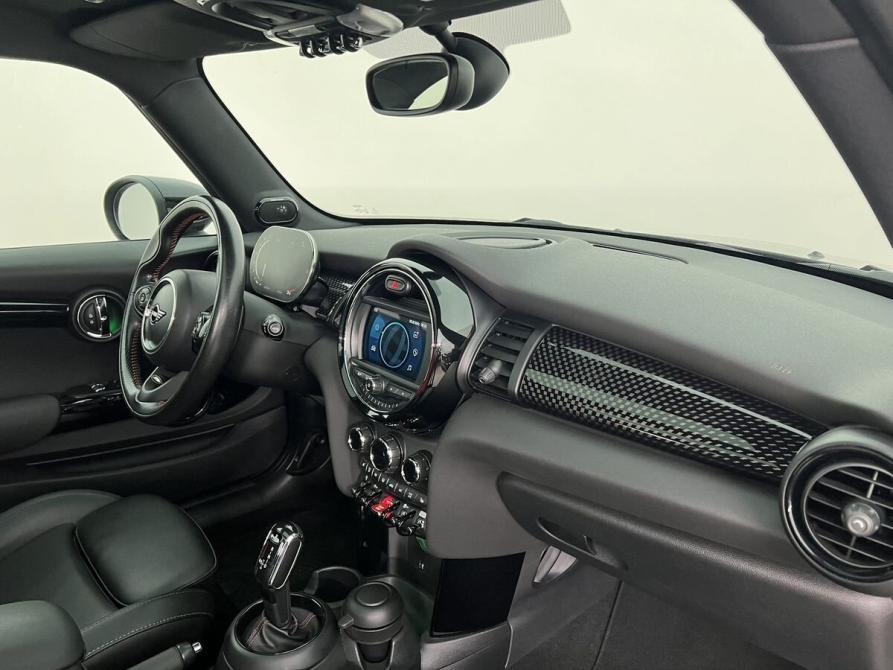 Mini Hatch III (F55/F56) Рестайлинг Москва  - изображение 8
