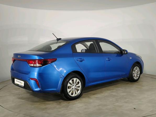 Kia Rio IV с пробегом 2018 года, цена 891 000 рублей, 154000 км, седан, Автокод Объявления