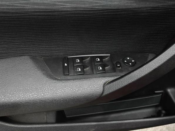 BMW X1 I (E84) Рестайлинг с пробегом 2013 года, цена 1 300 000 рублей, 171609 км, внедорожник, Автокод Объявления