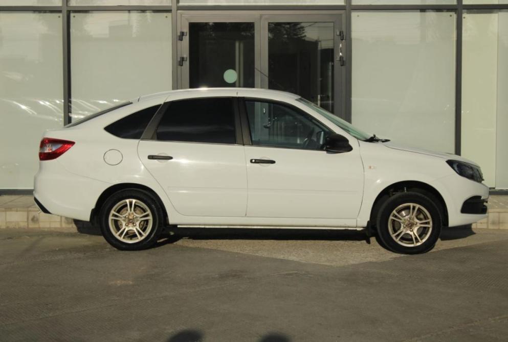 Lada (ВАЗ) Granta I Рестайлинг Саратов  - изображение 4