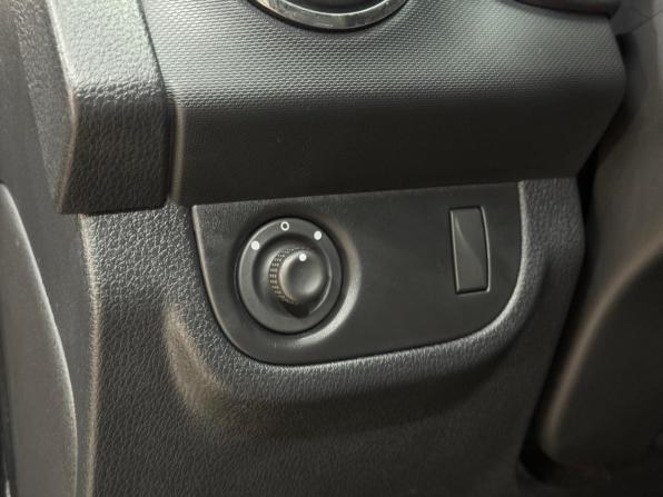 Renault Sandero II с пробегом 2018 года, цена 1 051 000 рублей, 134280 км, хэтчбек, Автокод Объявления