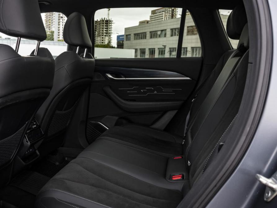 Geely Monjaro I Москва  - изображение 18