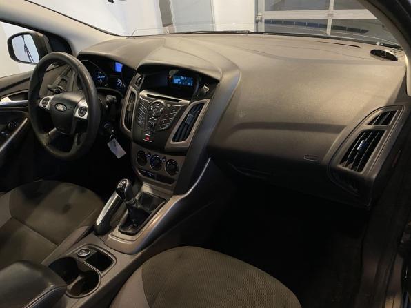 Ford Focus III с пробегом 2013 года, цена 577 000 рублей, 207080 км, хэтчбек, Автокод Объявления