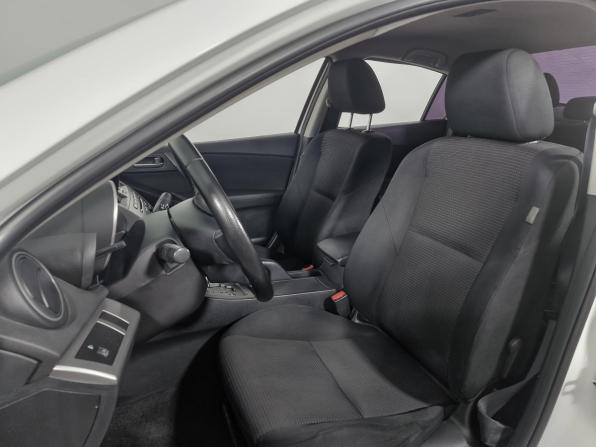 Mazda 3 II (BL) Рестайлинг с пробегом 2012 года, цена 965 000 рублей, 155189 км, седан, Автокод Объявления