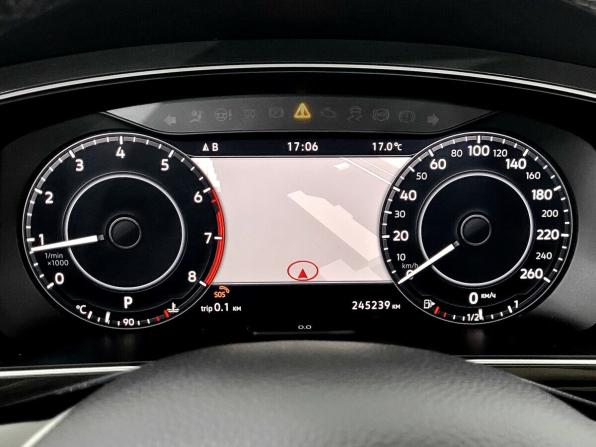 Volkswagen Tiguan II с пробегом 2017 года, цена 1 930 000 рублей, 245238 км, внедорожник, Автокод Объявления