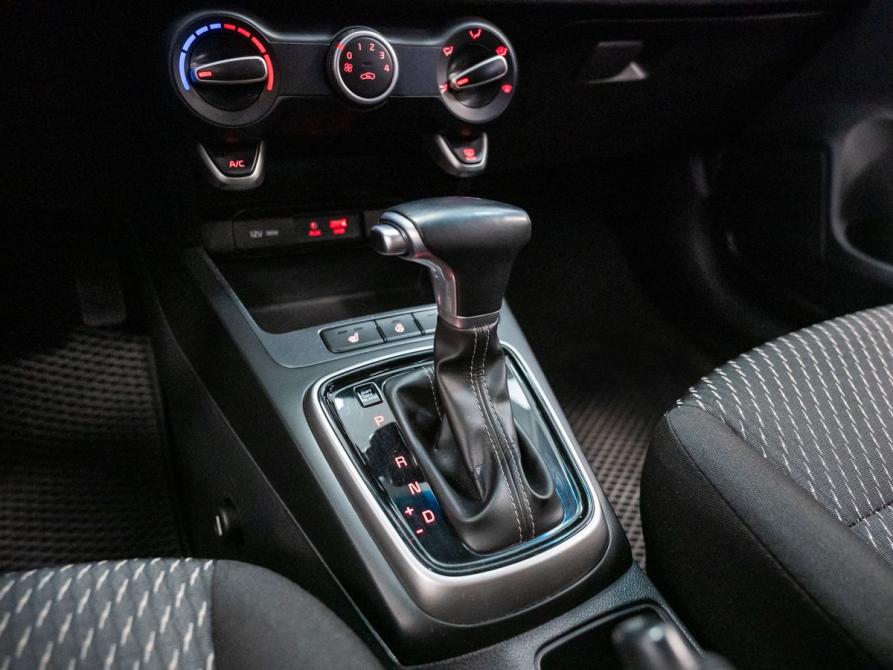 Kia Rio IV Ростов-на-Дону  - изображение 17