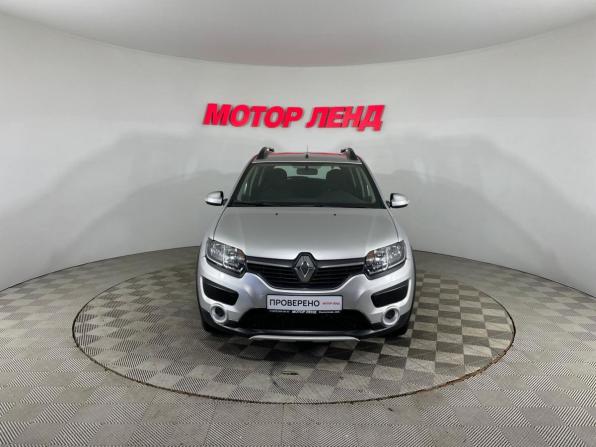 Renault Sandero II с пробегом 2018 года, цена 969 000 рублей, 94107 км, хэтчбек, Автокод Объявления