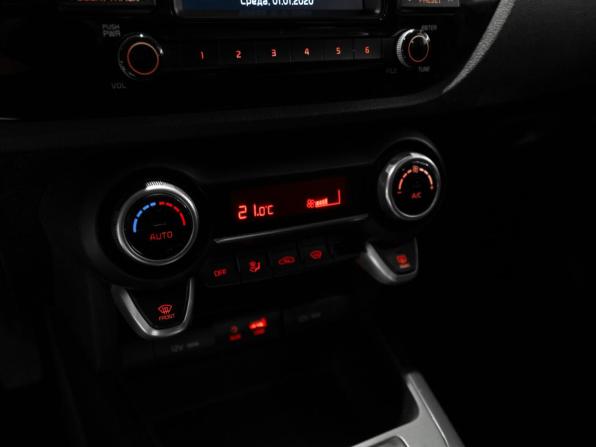 Kia Rio IV с пробегом 2017 года, цена 975 000 рублей, 145320 км, седан, Автокод Объявления