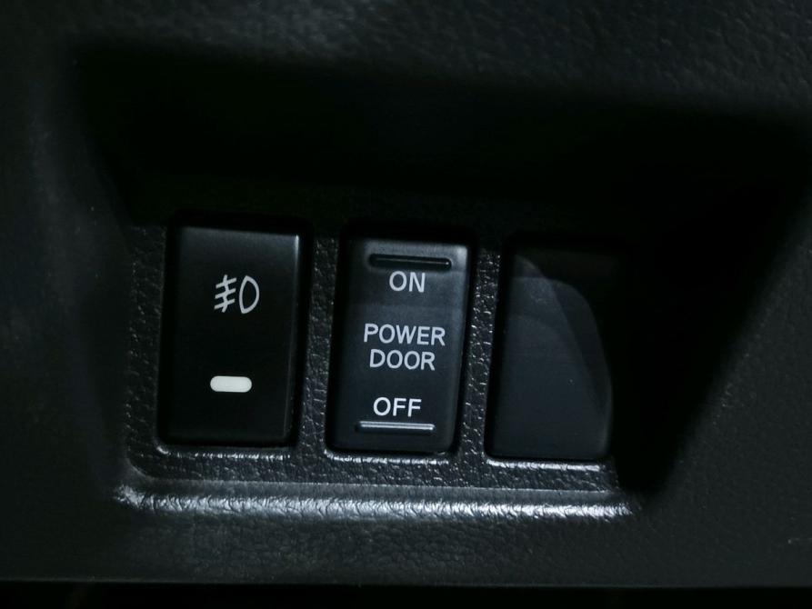 Nissan Serena IV (C26) Ставрополь  - изображение 25