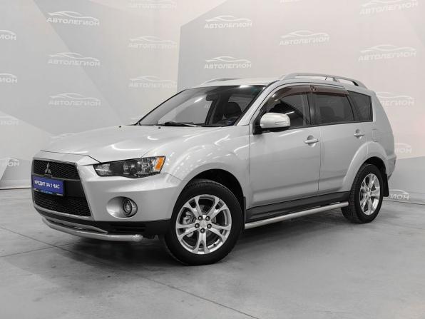 Mitsubishi Outlander II Рестайлинг с пробегом 2010 года, цена 1 199 000 рублей, 274300 км, внедорожник, Автокод Объявления