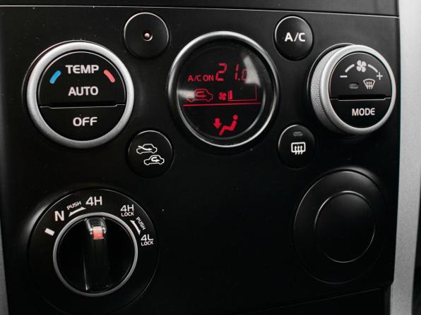 Suzuki Grand Vitara II Рестайлинг с пробегом 2011 года, цена 1 000 000 рублей, 236582 км, внедорожник, Автокод Объявления