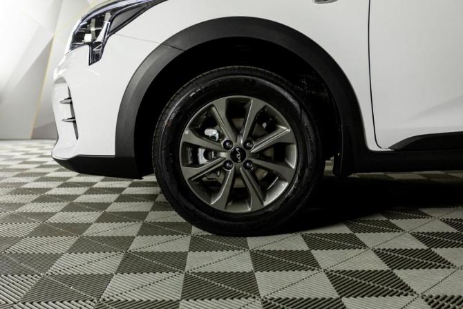 Новый Solaris KRX 2025 года, цена 2 725 000 рублей, хэтчбек, Автокод Объявления