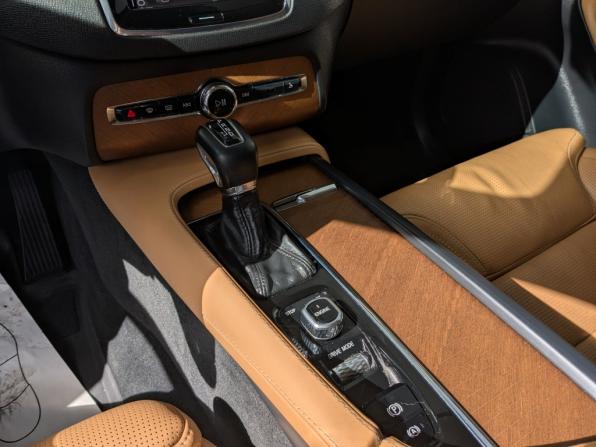 Volvo XC90 II с пробегом 2015 года, цена 3 000 000 рублей, 192440 км, внедорожник, Автокод Объявления