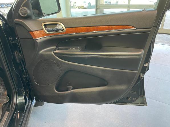 Jeep Grand Cherokee IV (WK2) с пробегом 2012 года, цена 1 337 700 рублей, 204143 км, внедорожник, Автокод Объявления
