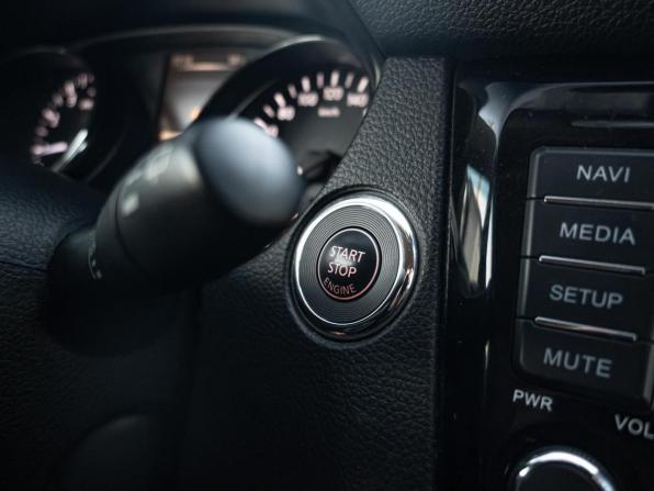 Nissan X-Trail III Рестайлинг с пробегом 2018 года, цена 2 299 000 рублей, 77255 км, внедорожник, Автокод Объявления