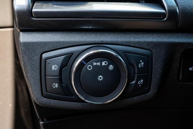 Ford Mondeo V с пробегом 2019 года, цена 1 499 000 рублей, 126791 км, универсал, Автокод Объявления
