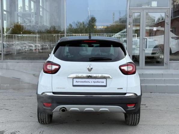 Renault Kaptur I с пробегом 2017 года, цена 1 490 000 рублей, 112170 км, внедорожник, Автокод Объявления
