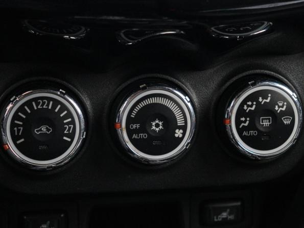 Mitsubishi ASX I Рестайлинг с пробегом 2014 года, цена 1 000 000 рублей, 253304 км, внедорожник, Автокод Объявления
