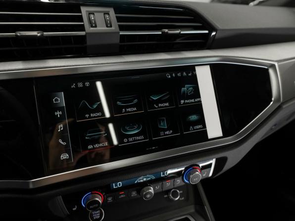 Audi Q3 II (F3) с пробегом 2026 года, цена 4 750 000 рублей, 11 км, внедорожник, Автокод Объявления