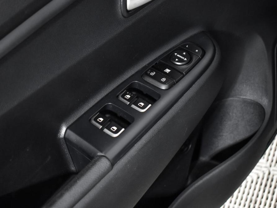 Kia Rio IV Санкт-Петербург  - изображение 16